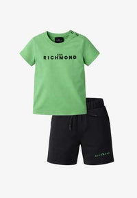 COMPLETO JOHN RICHMOND